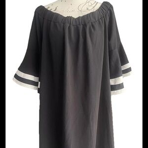 Love Squared Short Black Dress with Ruffle Sleeves Women’s Size 2X